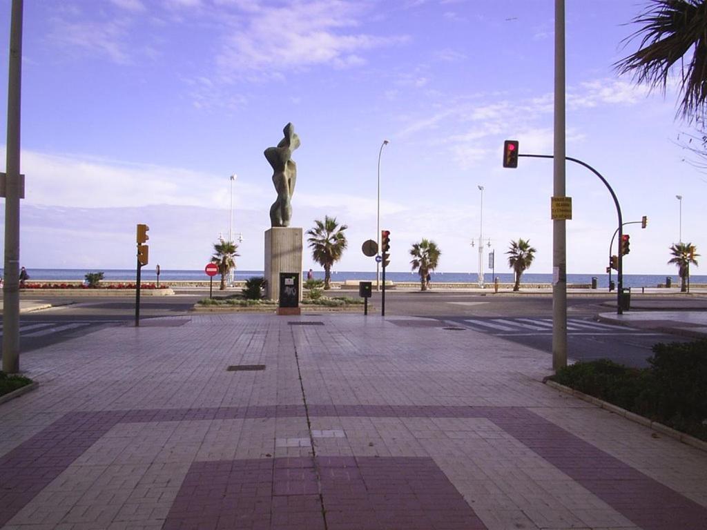 Apartamento Huelin, A 5 Minutos A Pie De La Playa Málaga Exterior foto